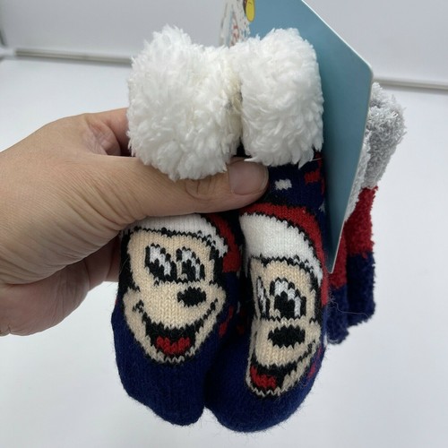 Disney Mickey Mouse flauschige kuschelige Socken 2 Paar 12-24 Monate Neu mit Etikett Strumpf Stuffers - Bild 3 von 5