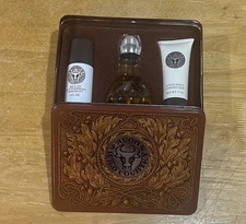 Avon Wild Country Gift Set In Metal Tin Cologne Conditioner Deodorant Vtg NOS