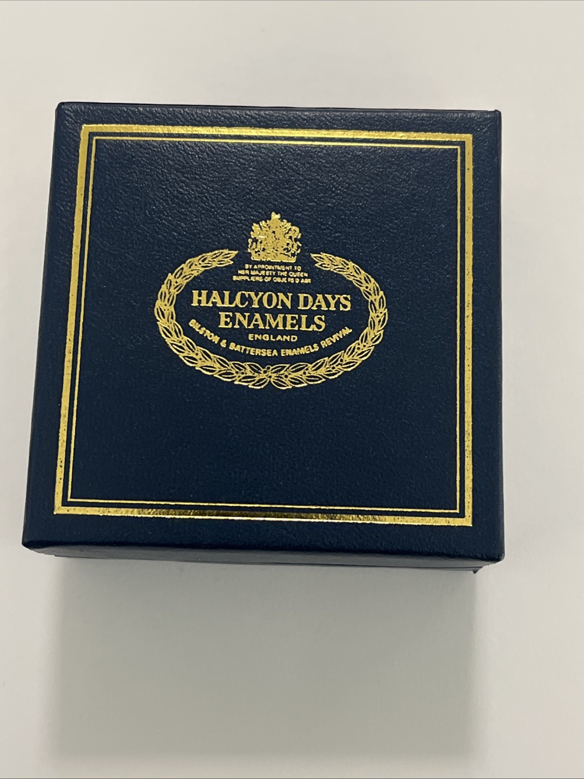 Halcyon Days Egg Enamel Trinket Box Rabbits Bunnies