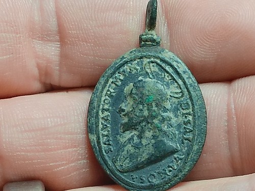 Excavated 17th C St Francis de Sales / Virgin Mary Colonial Religious Medal