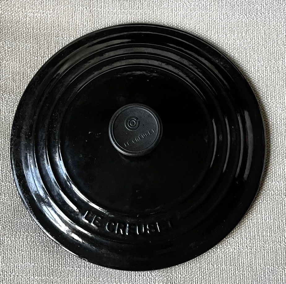 Le Creuset #22 Dutch Oven Replacement Lid and Knob * France * Vintage * Black