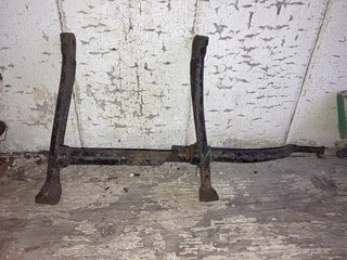 Vintage BROKEN Triumph pre unit 1950's centre stand needs weld repair to tube