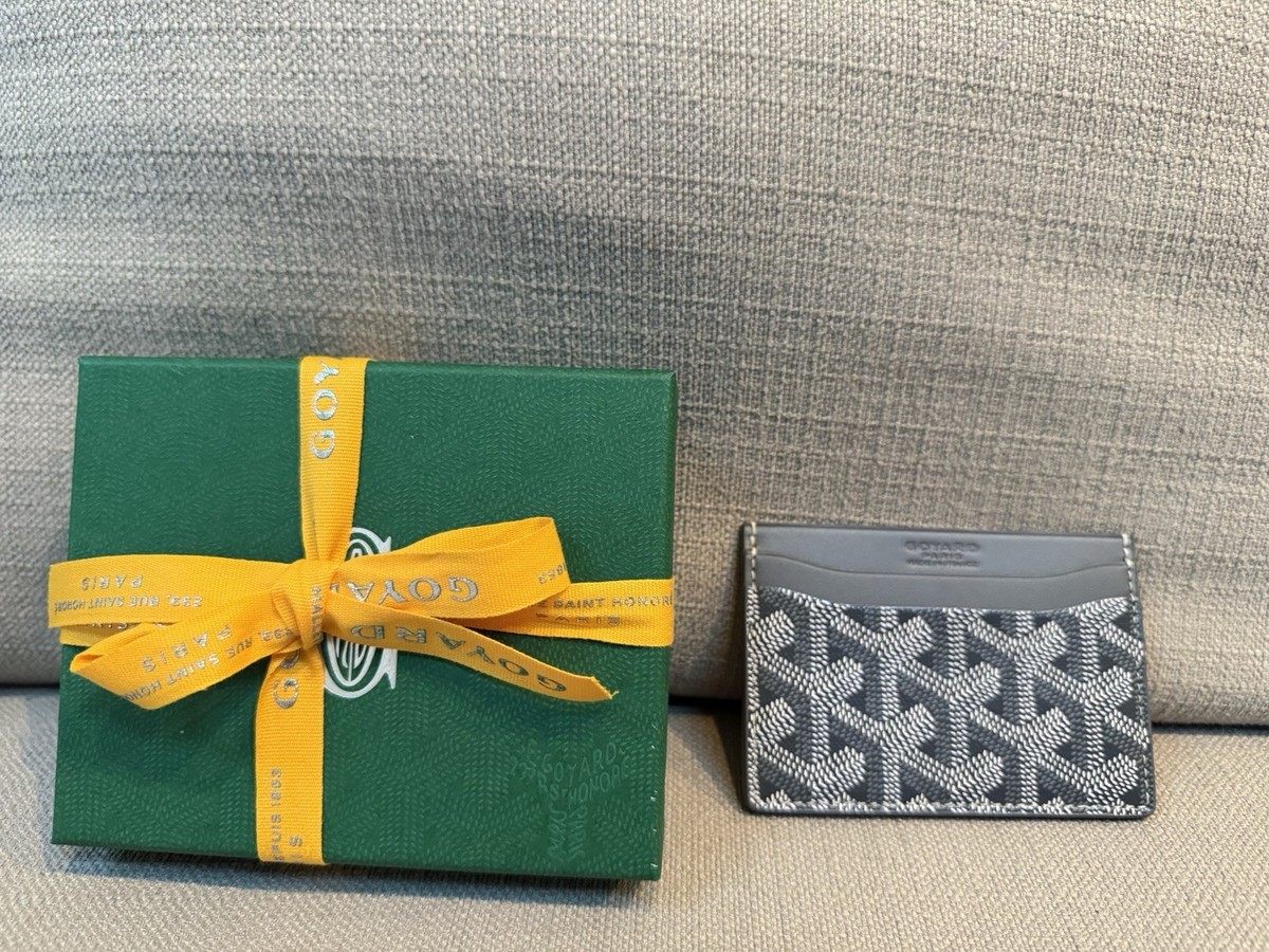 Goyard Saint Sulpice Gray Card Holder Authentic ( Xmas / New Year