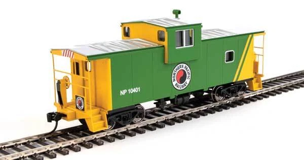Walthers Mainline 910-8718 Intl. Extended Wide Vision Caboose NP #10401 - Image 2 of 4