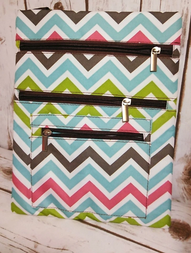 TABLET MESSENGER IPAd PADDED, Chevron multiple colors PURSE BAG SCHOOL TRAVEL. - Image 3 of 3