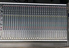 Mixer Soundcraft SM20 56 Canali con Flycase su ruote