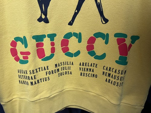 GUCCI Super Runway "GUCCY" Mustard Yellow Pull over Crewneck Sweater US Mens M - Picture 3 of 10