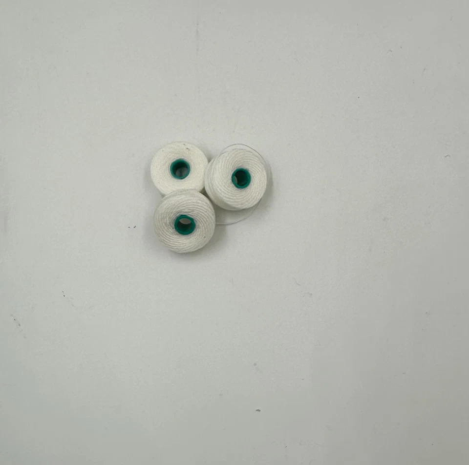 TEX 138 STYLE M NEW WHITE POLYESTER BOBBINS W/CORE 1 GROSS (144 PCS) - Image 3 of 4