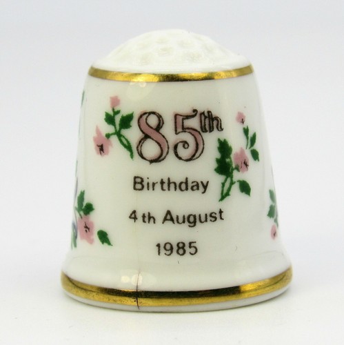 SUTHERLAND COLLECTABLE THIMBLE QUEEN MOTHER 85TH BIRTHDAY, 4TH AUGUST 1985' - Picture 3 of 6