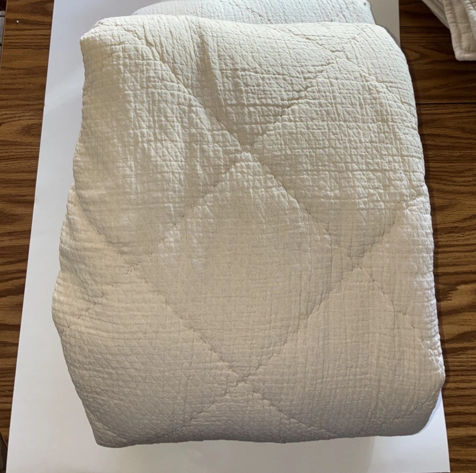 COLECCIÓN HOTEL DOBBY DIAMANTE COBERTOR CONJUNTO COMPLETO/QUEEN EURO SHAMS BEIGE NATURAL Foto 2 de 2