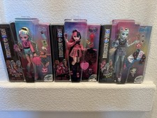Monster High FRANKIE STEIN, Drac, Lagoona Blue Set G3 Reboot Doll Mattel 2022 De