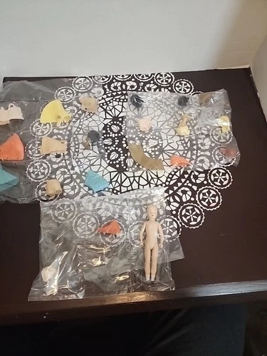 Marx Vintage Twinkie Doll Set, w/ Clothes, Wigs,  1960s