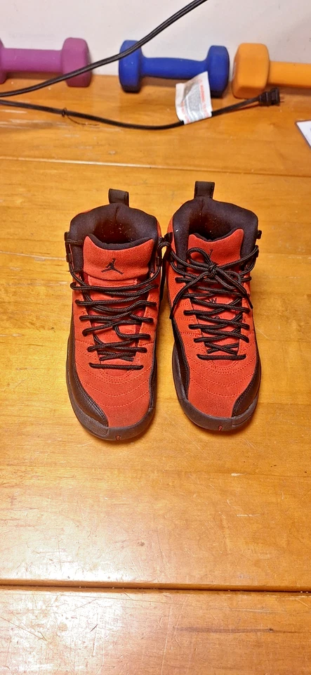 Nike Air Jordan 12 Retro PS Reverse Flu Game Rojo Negro 151186-602 Juvenil Talla 4.5Y Foto 2 de 4