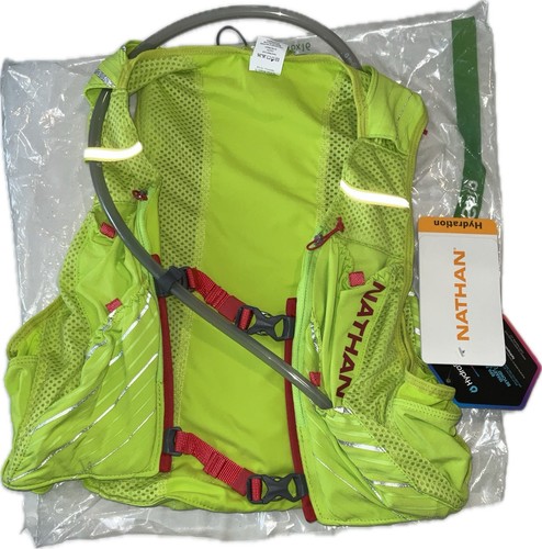 Nathan Women's Pinnacle Race Vest & 12 Liter Hydration Pack W/1.6L Bladder