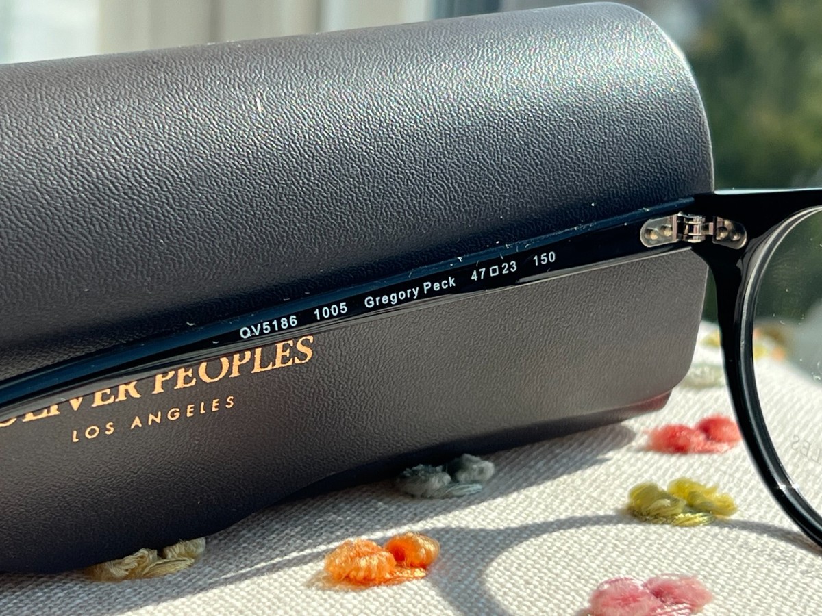 New - Oliver Peoples Gregory Peck - OV5186 1005 Black Frame - Demo 