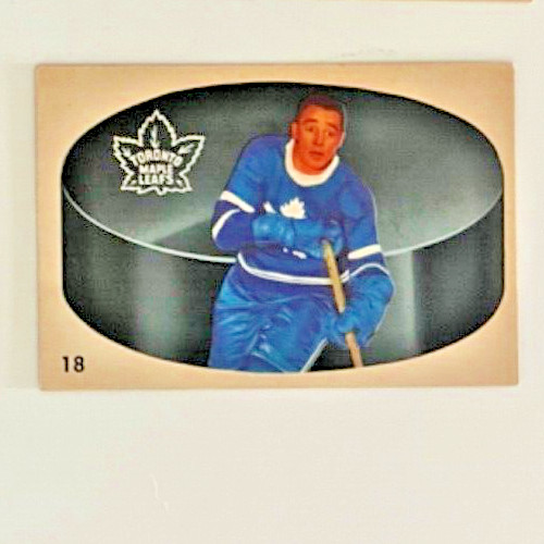Frank Mahovlich #18 1962 Parkhurst card