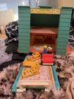 Fisher Price Vintage Little People Play Family A-FRAME House