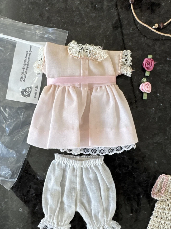 娃娃配件、衣服、鞋子和陶瓷玩具 兔子、马等一些复古 — 第 2/4 张图片