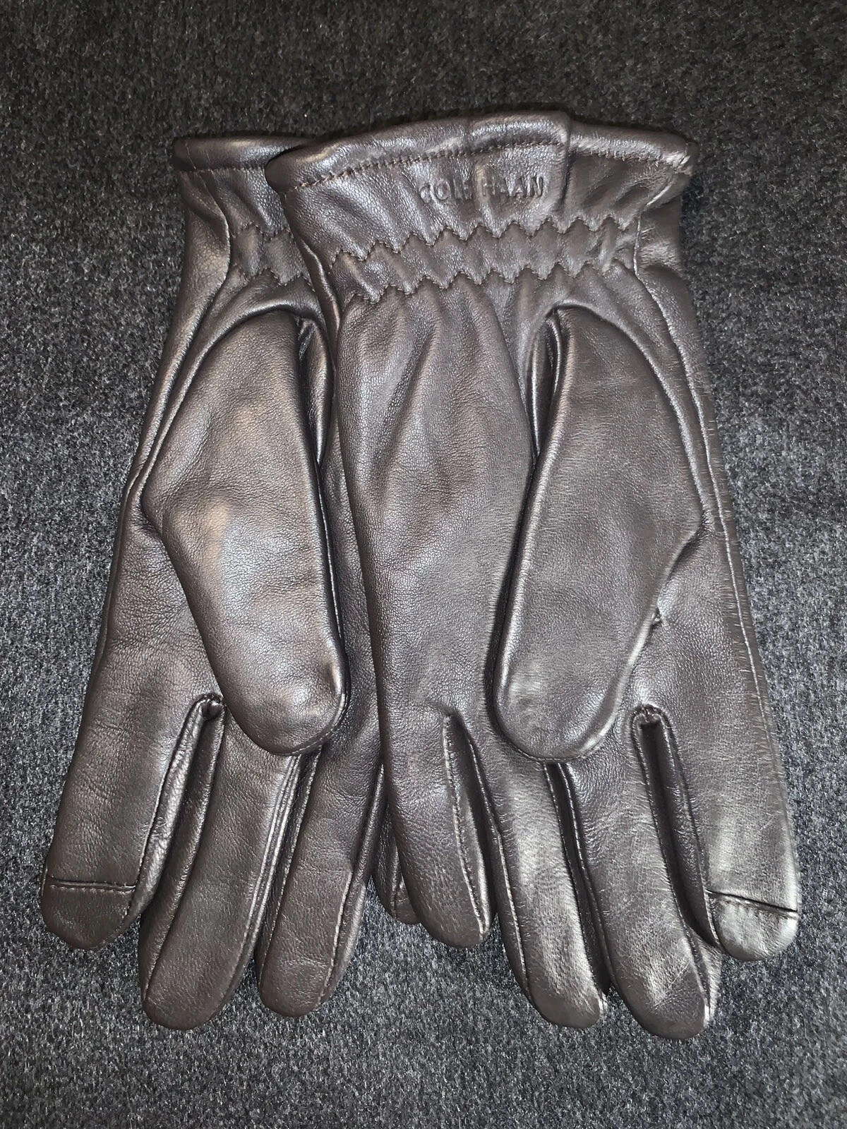 Cole Haan TECH TIP Leather Gloves. L
Opens in a new window or tab