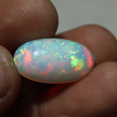 12.2 Crt 24x13.6x8.6 MM Natürlich Äthiopische Rot Grün Pink Play Feuer Opal
