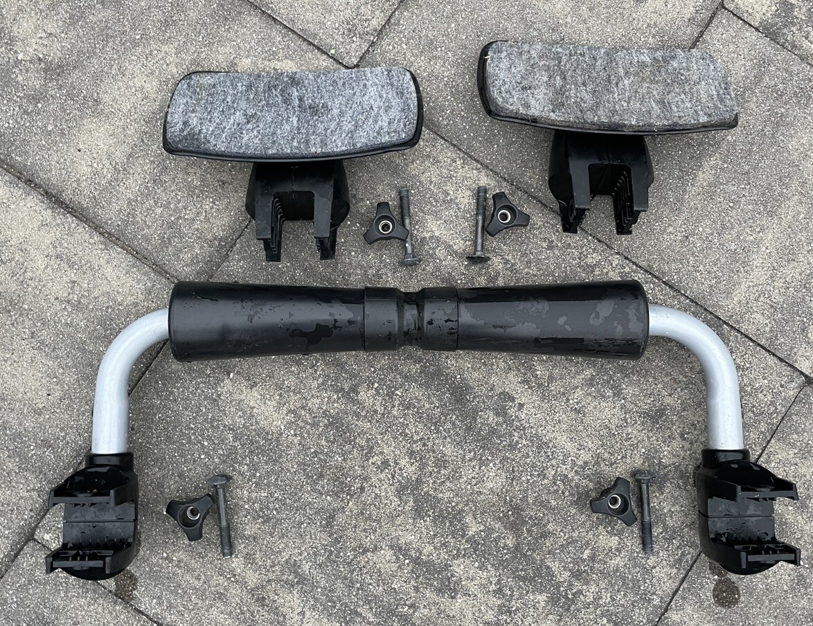 Thule Load Assist Gliding Roller And Kayak Saddles