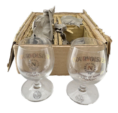4 Courvoisier The Brandy of Napoleon COGNAC France Glass Footed Snifters 3/4'' T