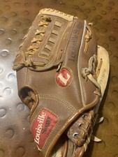 Louisville Slugger softball glove The Softballer fits left hand right hand throw