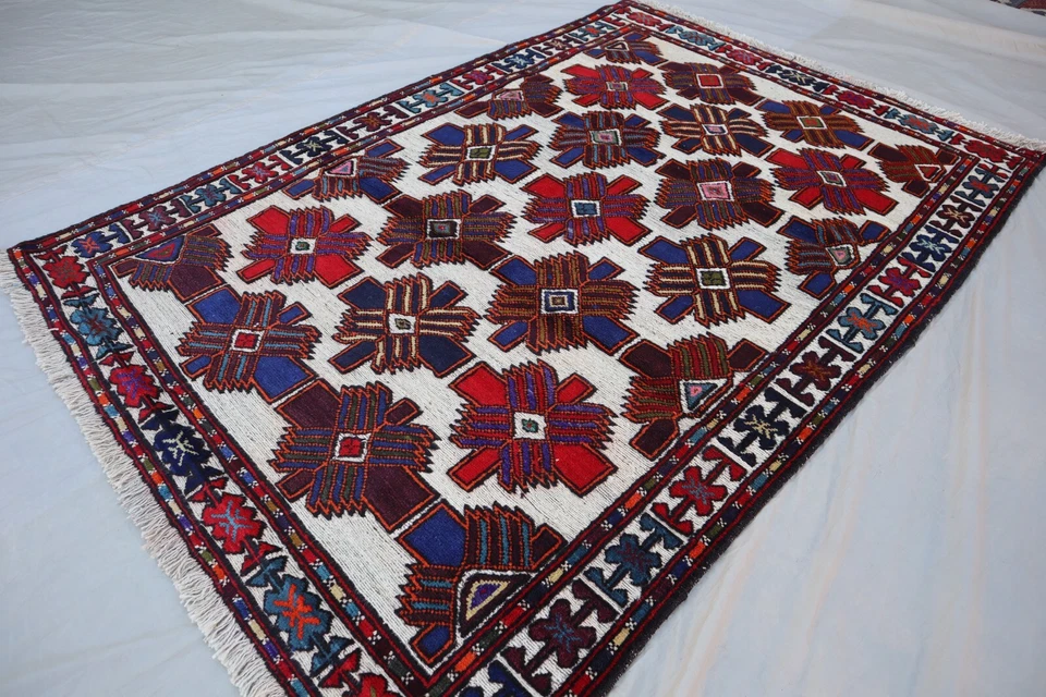 Berjasta Kilim afgano vintage 4x6 - campo tribal marfil con alfombra roja y azul audaz. Foto 3 de 4