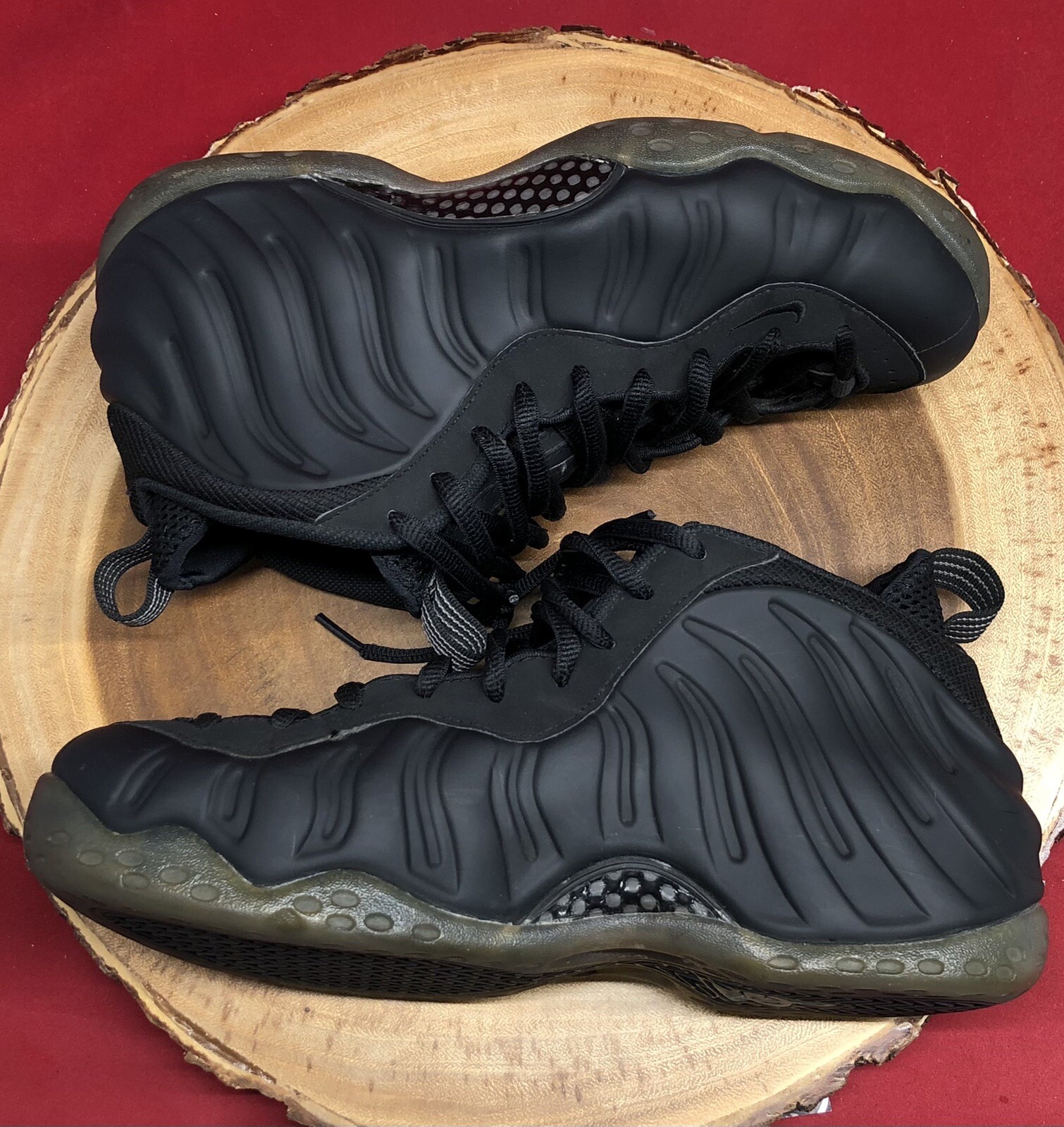 black stealth foamposites