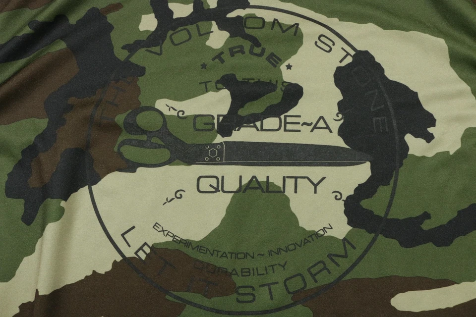 Volcom Stone Shirt Mens Medium Camo Long Sleeve Grade A Quality Graphic Logo - Image 3 of 4