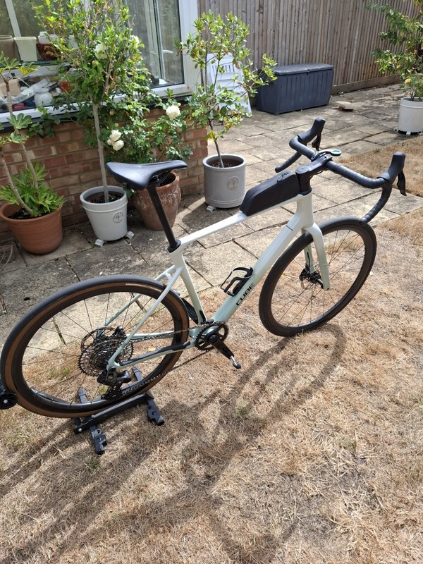 large- 2025 CUBE NUROAD C:62 EX CARBON - - GRAVEL BIKE