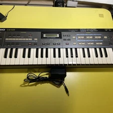 Casio CZ-101 Digital Keyboard Synthesizer w/ power supply