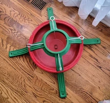 Heavy Duty Live Christmas Tree Stand for up to 5 inch trunks with Disposal Bag