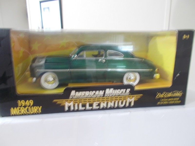 ERTL AMERICAN MUSCLE 1949 MERCURY COUPE MILLENNIUM 1/18 SCALE