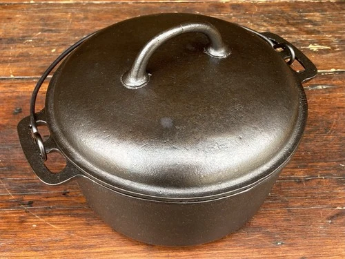 Griswold Cast Iron #6 Slant Erie Logo Dutch Oven