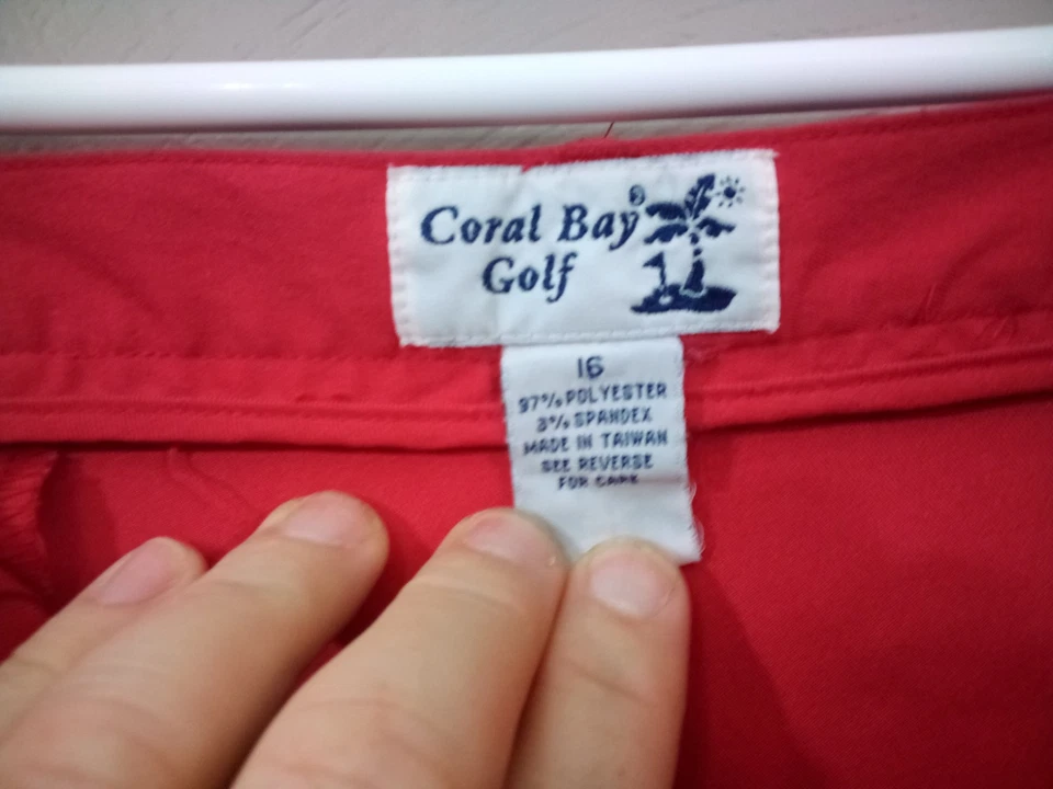Vintage Coral Bay Golf Shorts Women’s Size 16 Coral Stretch Pleated - Image 4 of 4