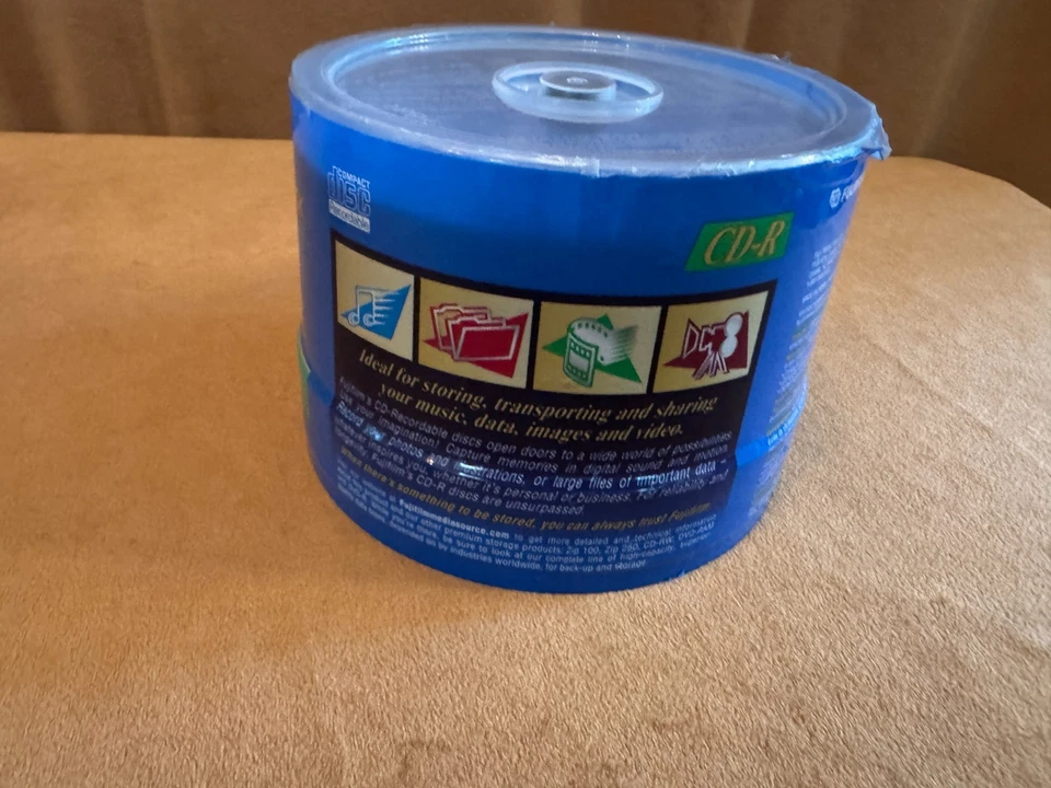 Fujifilm CD-R 80min 700MB/Mo up to 48X write speed 50 pack New Sealed - Image 3 of 3