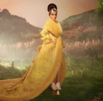 Barbie Signature Guo Pei Barbie  Doll Wearing Golden-Yellow Gown   In Hand  