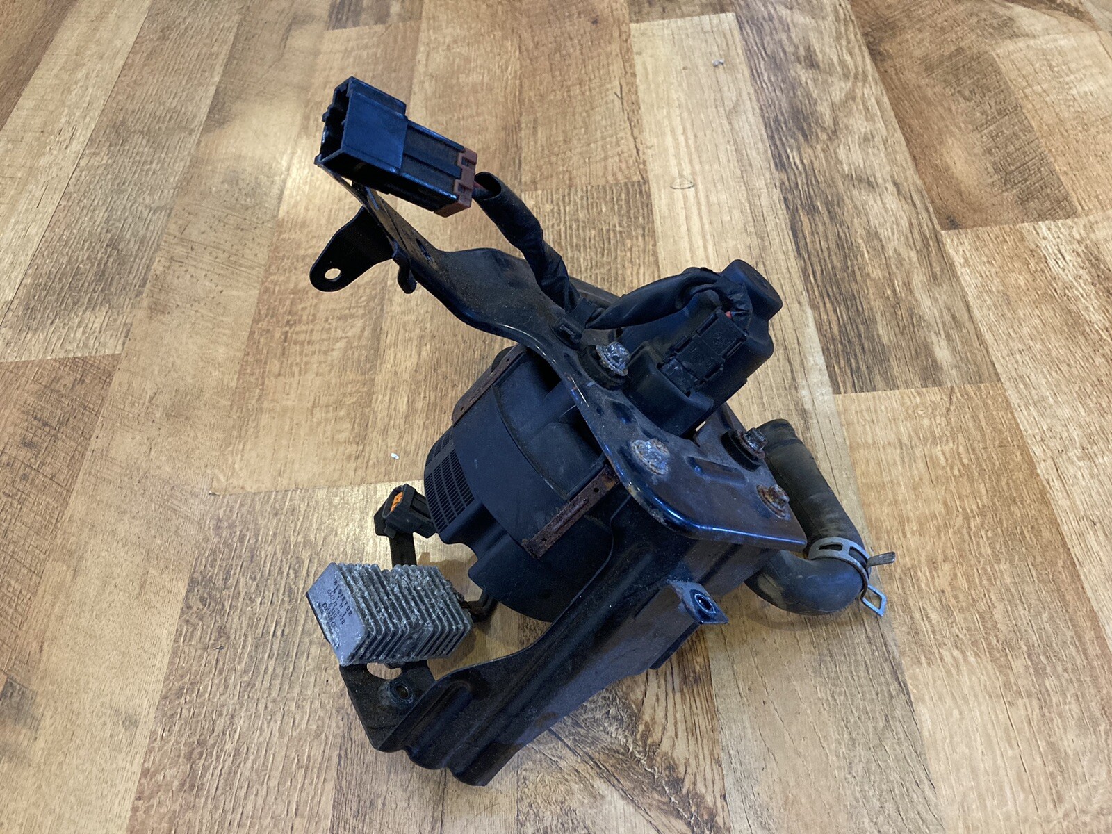 Mazda Rx8 192 Secondary Air Pump / Injector BOSCH + FREE POSTAGE! eBay