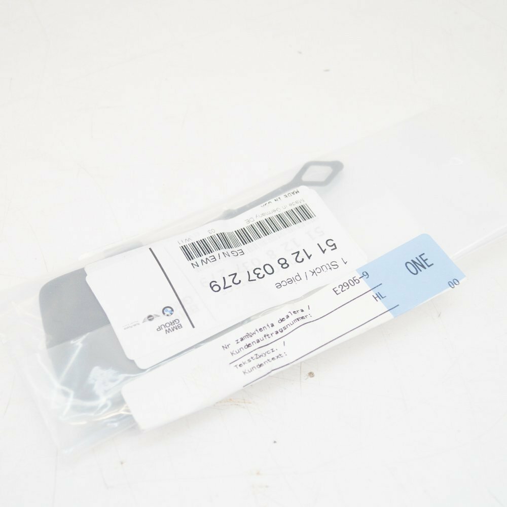 NEW BMW X5 E70 REAR BUMPER LEFT SIDE TOW HOOK COVER 51128037279 