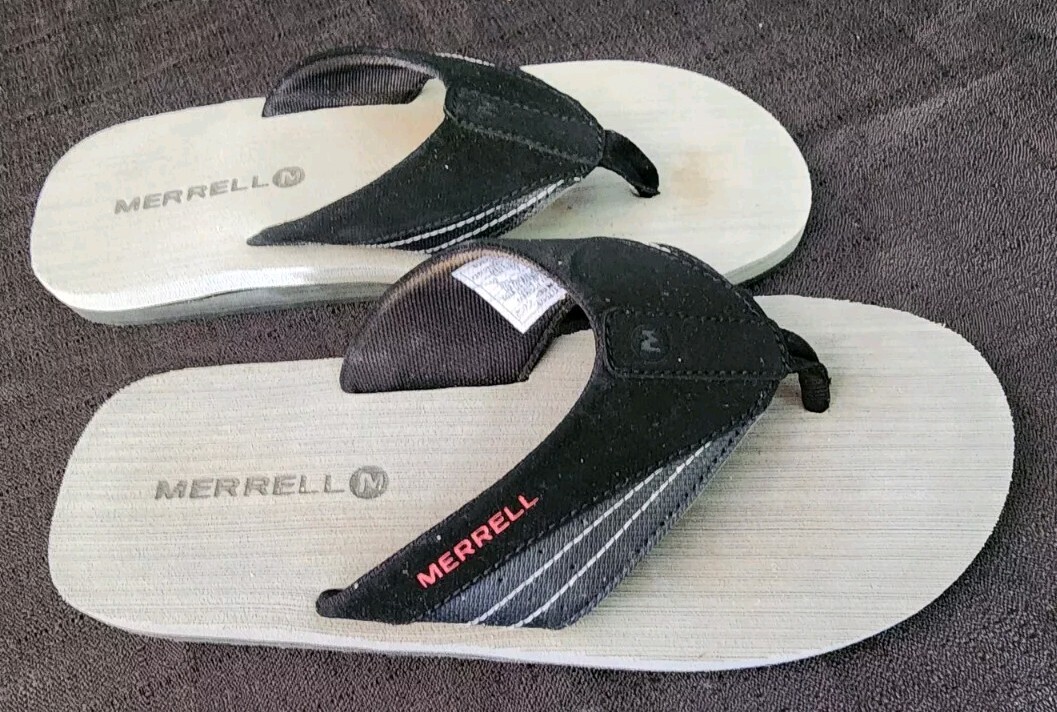 Sandali neri con perizoma Merrell taglia 8 donna 10 in pelle in perfette condizioni