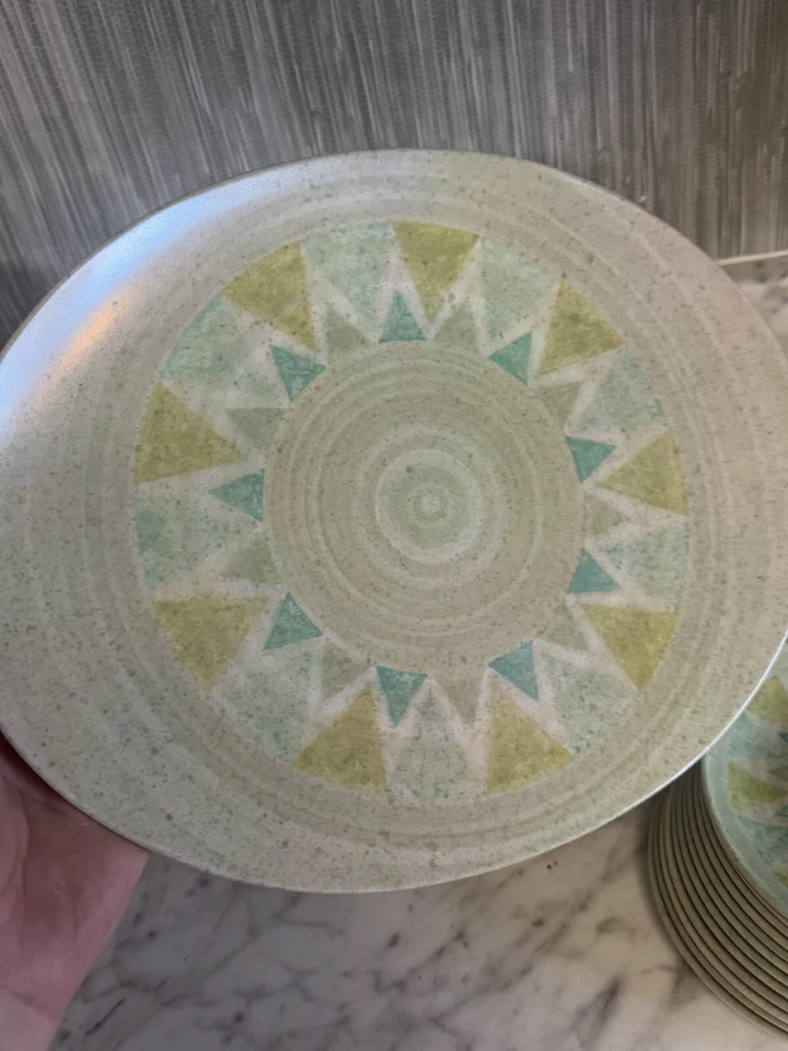 Platos de cena geométricos Melmac Boonton NJ EE. UU. 18 piezas verde oliva verde azulado Foto 4 de 4