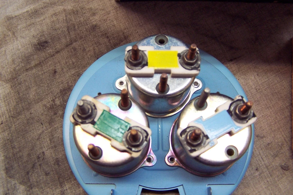 Medidor de gas Buick Skylark Buick 1984-85 AC GM # 6433568* NLA* N/O/S Foto 3 de 3