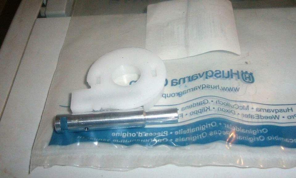 POMPA OLIO PER MOTOSEGHE JONSERED HUSQVARNA 51 55 ORIGINALE 501777601