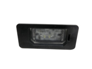 Kennzeichenleuchte Kennzeichenbeleuchtung für BMW X1 F48 x25e LCI 17-22 9481841