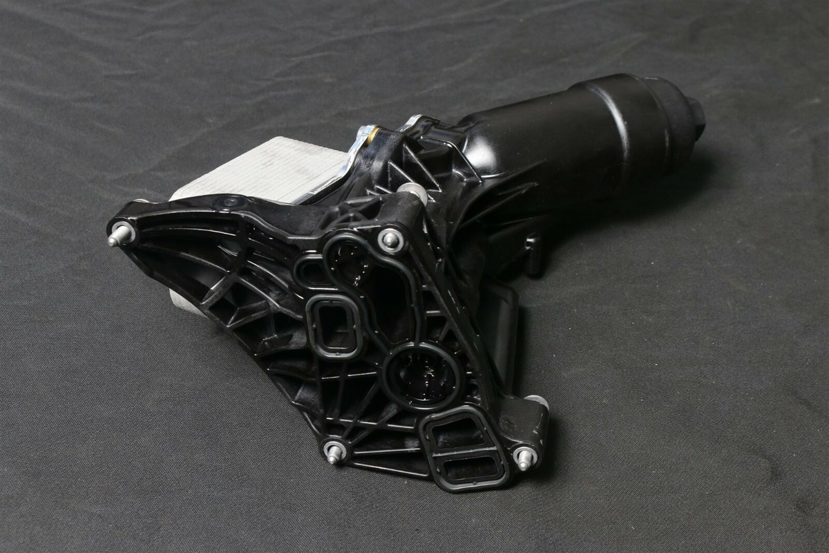 8596283 Oil 8585624 Heat Exchanger BMW 3er F30 F31 F36 LCI 320i 