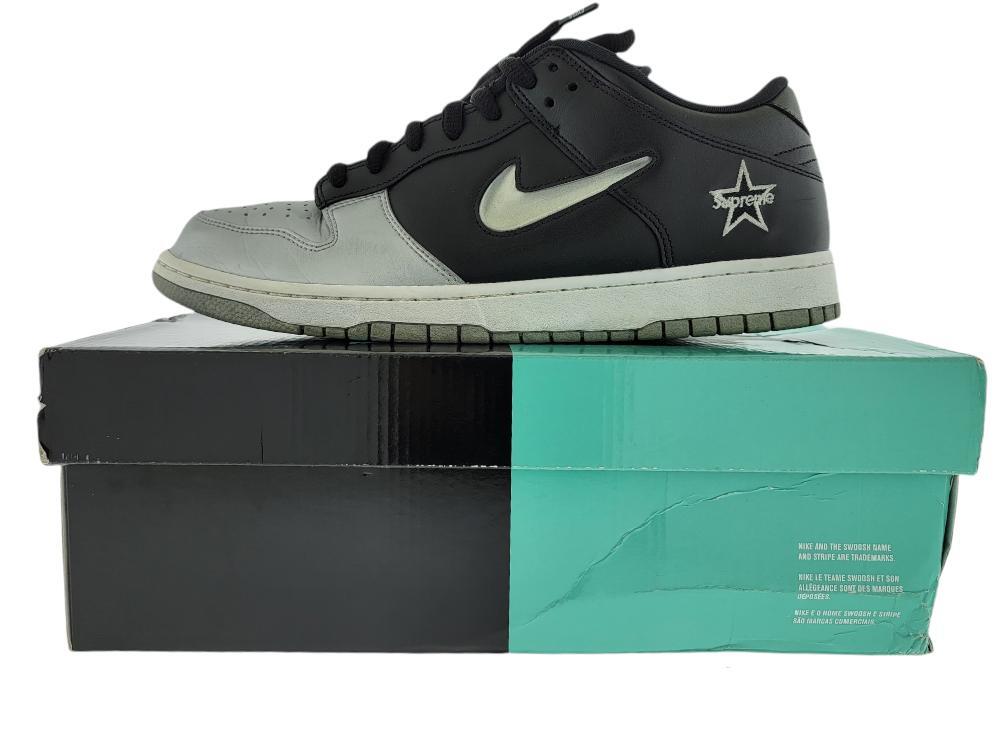 Nike SB Dunk Low Supreme Jewel Swoosh 