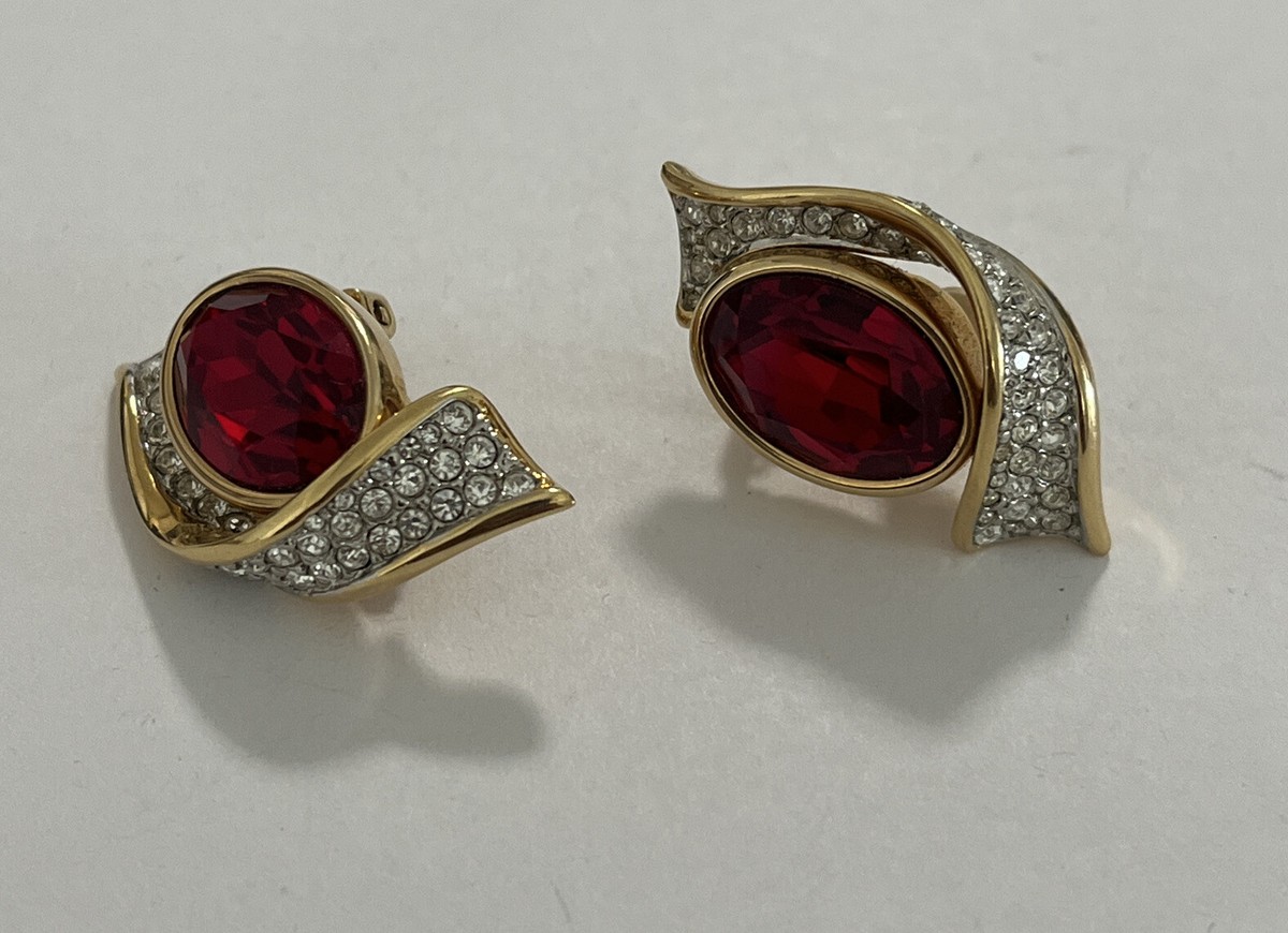 VTG 80'S SAL SWAROVSKI RED CRYSTAL PAVE RHINESTONES GOLDEN CLIP