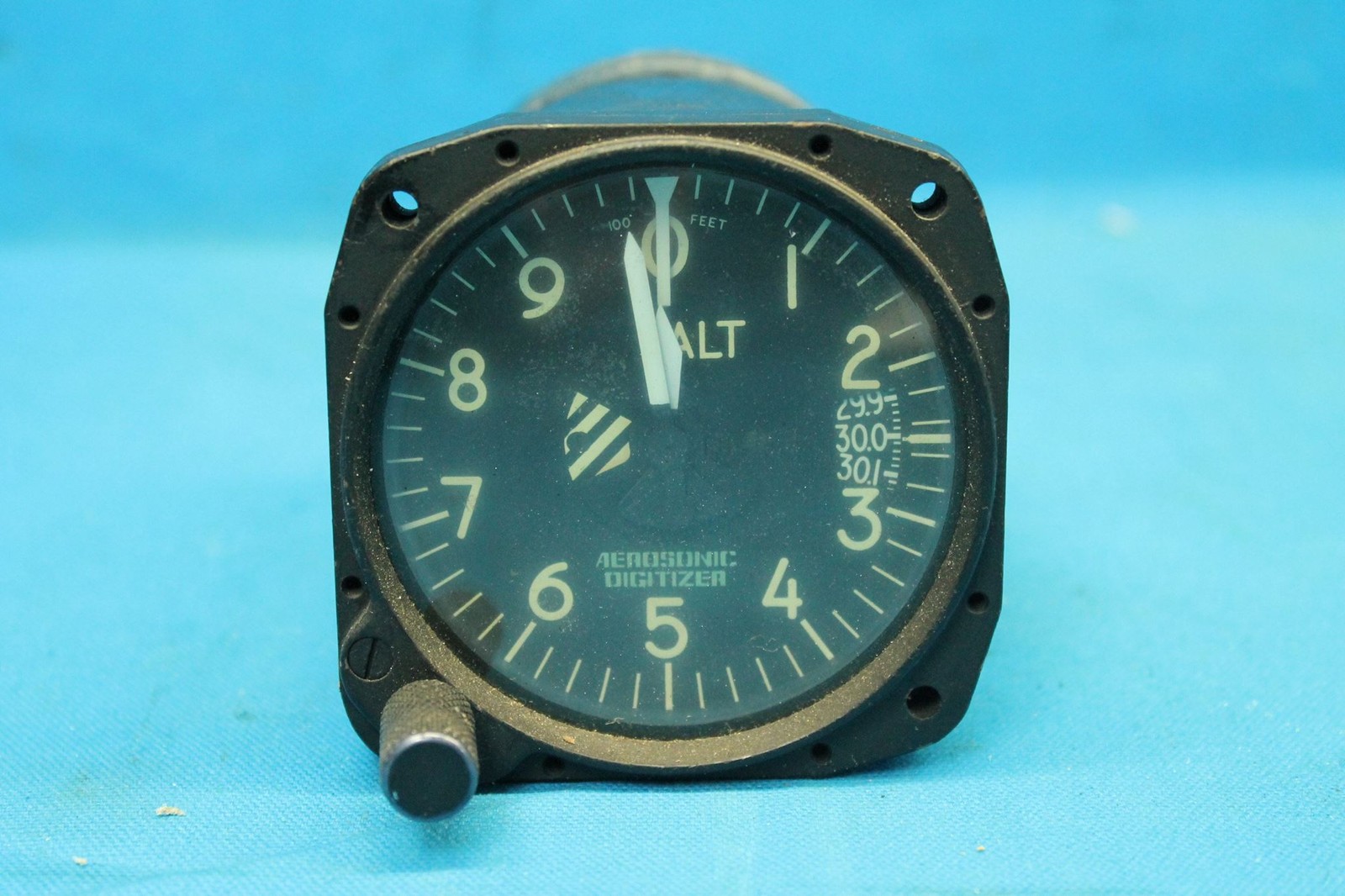 Used Aerosonic Aircraft Altimeter Core, p/n 101627-01696 (25012)