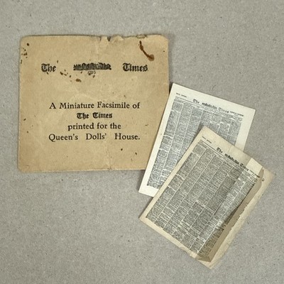 The Times, ein Miniatur-Faksimile gedruckt für das Puppenhaus der Königin (M)
